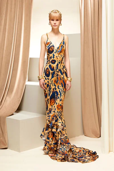 Look 27